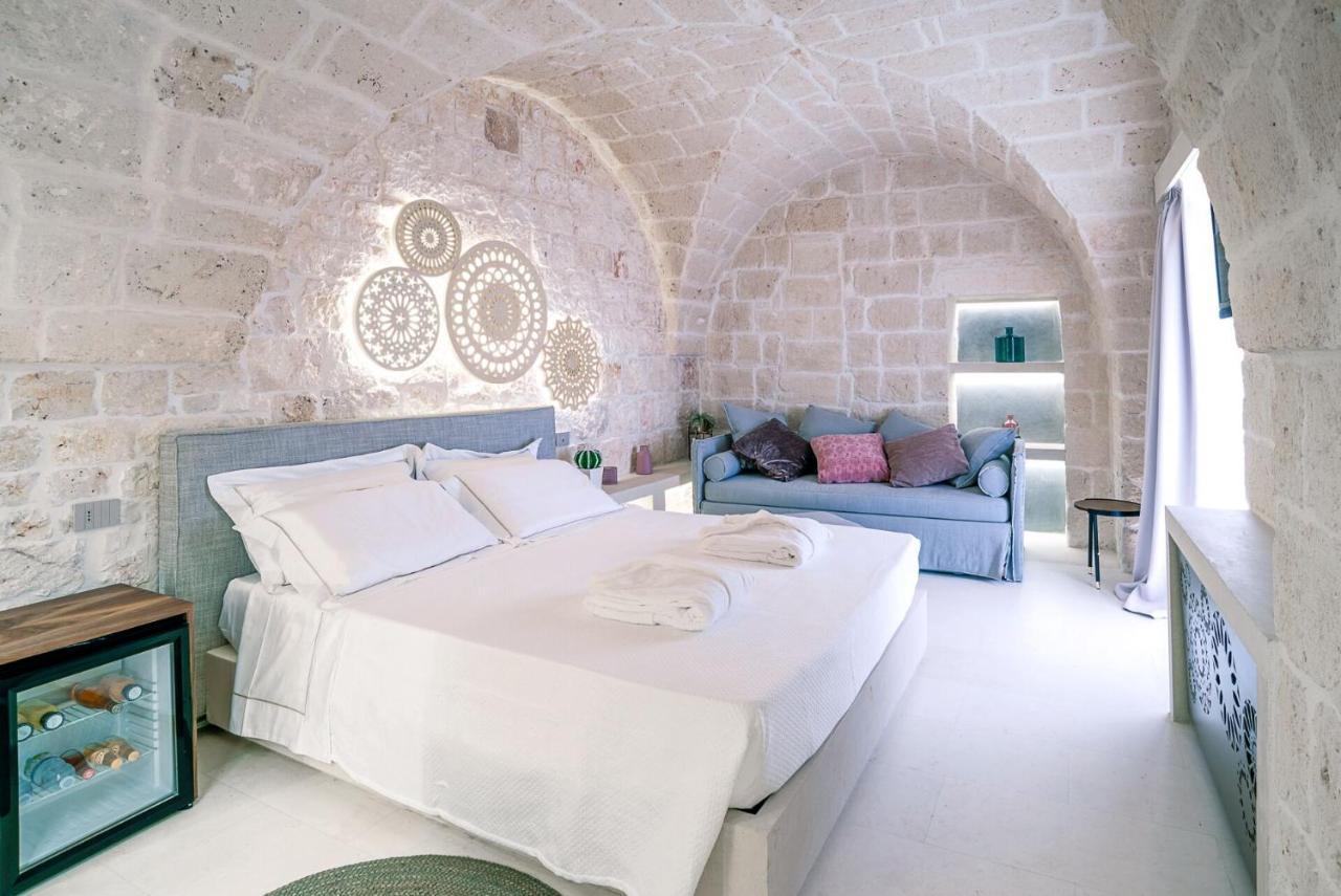 Palazzo Vico Bianco Raro Villas Homes Collection オストゥーニ エクステリア 写真